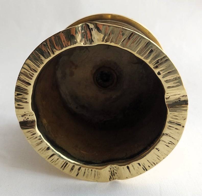 Trench Art - 1 Off Brass Shell (Shaped in the shape of an ashtray) - 75 mm Caliber - Italian Bras...