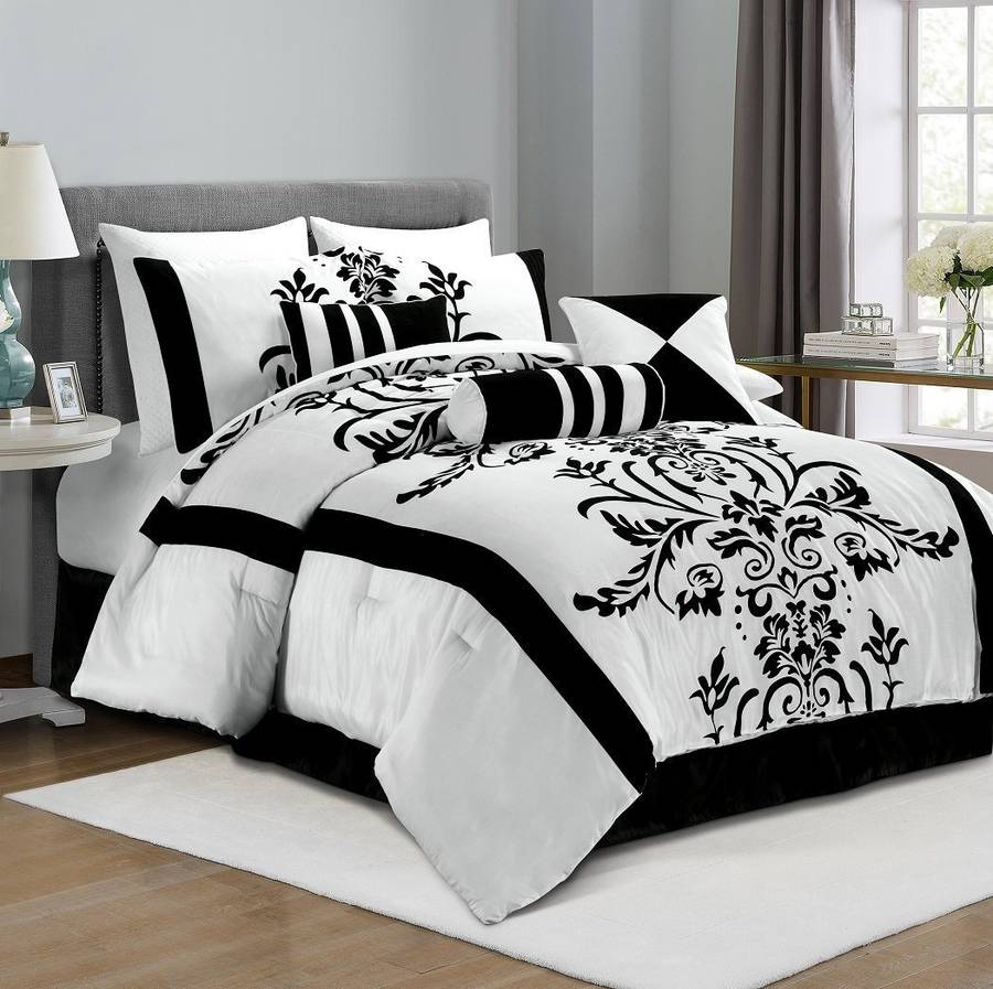 3-Piece White with Black Floral Flocking duvet Set, Queen