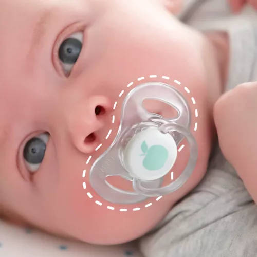 Extra small and lightweight for tiny babies