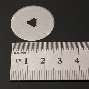10pcs 28MM Rotary Cutter Refill Blades Sewing Quilting fits Olfa Fiskars Cutters