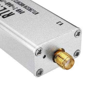 RTL-SDR V3 RTL2832 1PPM TCXO HF BiasT SMA Software Defined Radio + Antennas