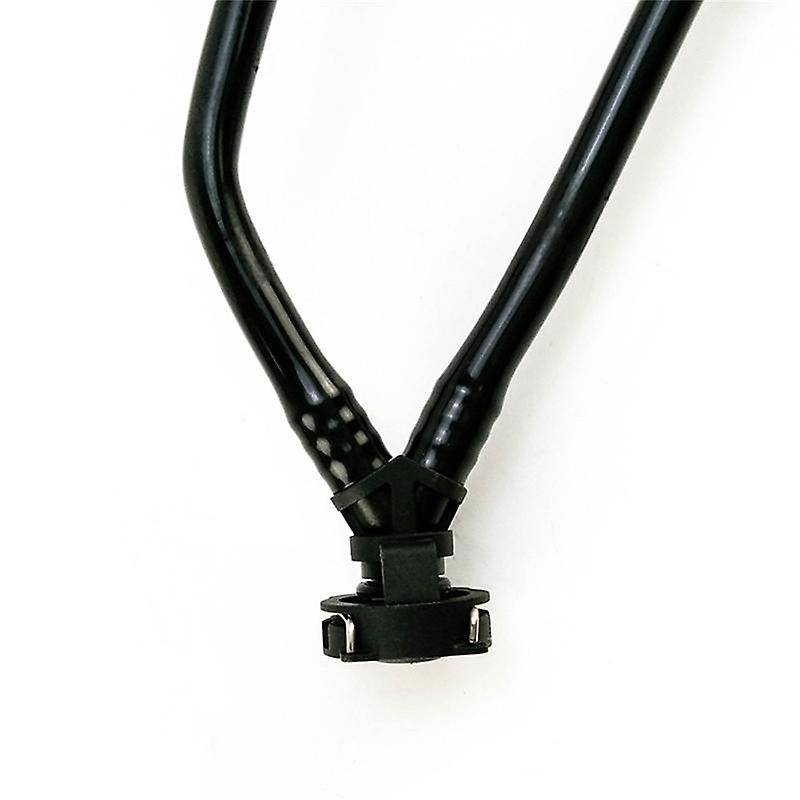 1765010125 Vent Hose Pipe Exhaust Deputy Kettle Water Pipe for C117 Cla250 Gla220 Cla45 2015