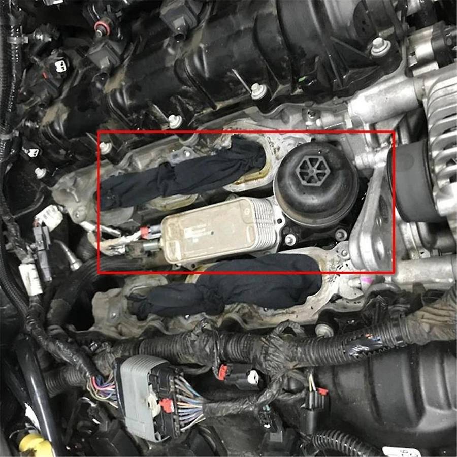 Engine Filter Housing Assembly for 3.6 V6 2011-1203 68105583ae 5184294ad 5184294ae