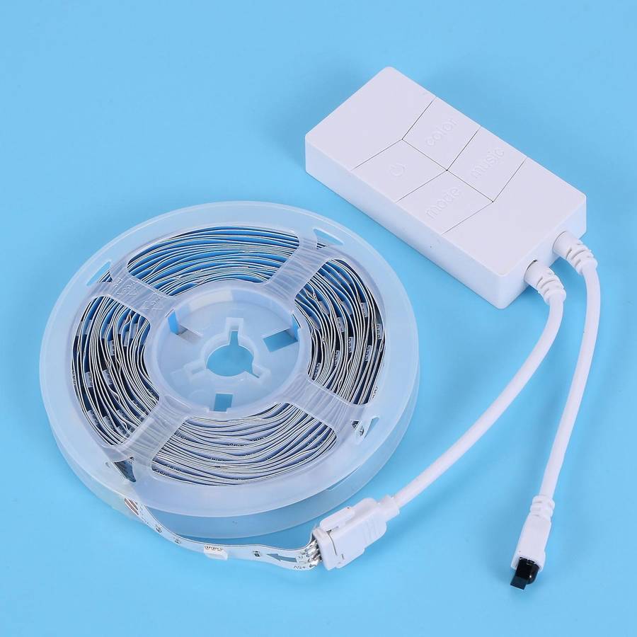 LED Strip Light Music Sync,5M USB 90 LED Strip Lights with Remote RGB 5050 Color Changing Light Stri