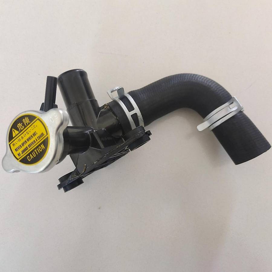 Water Pipe Oil Cooler to Cylinder Head for Hyundai I10 06 25327-b4000