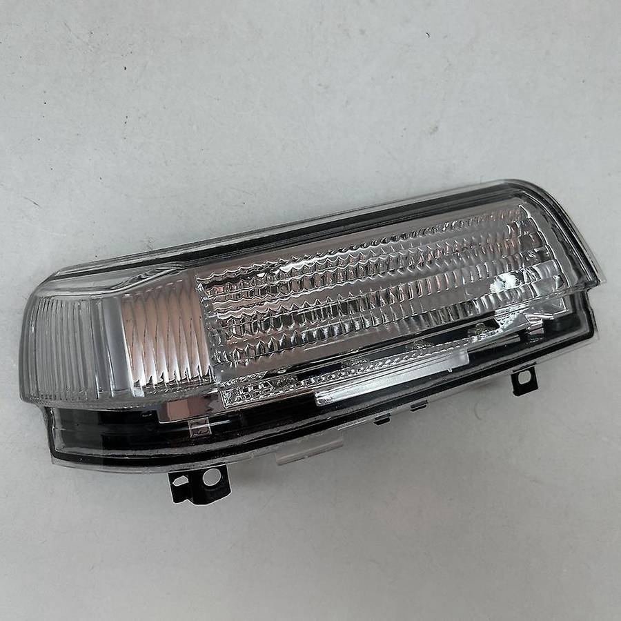 Right Rearview Mirror Turn Signal Indicator Repeater Lamp