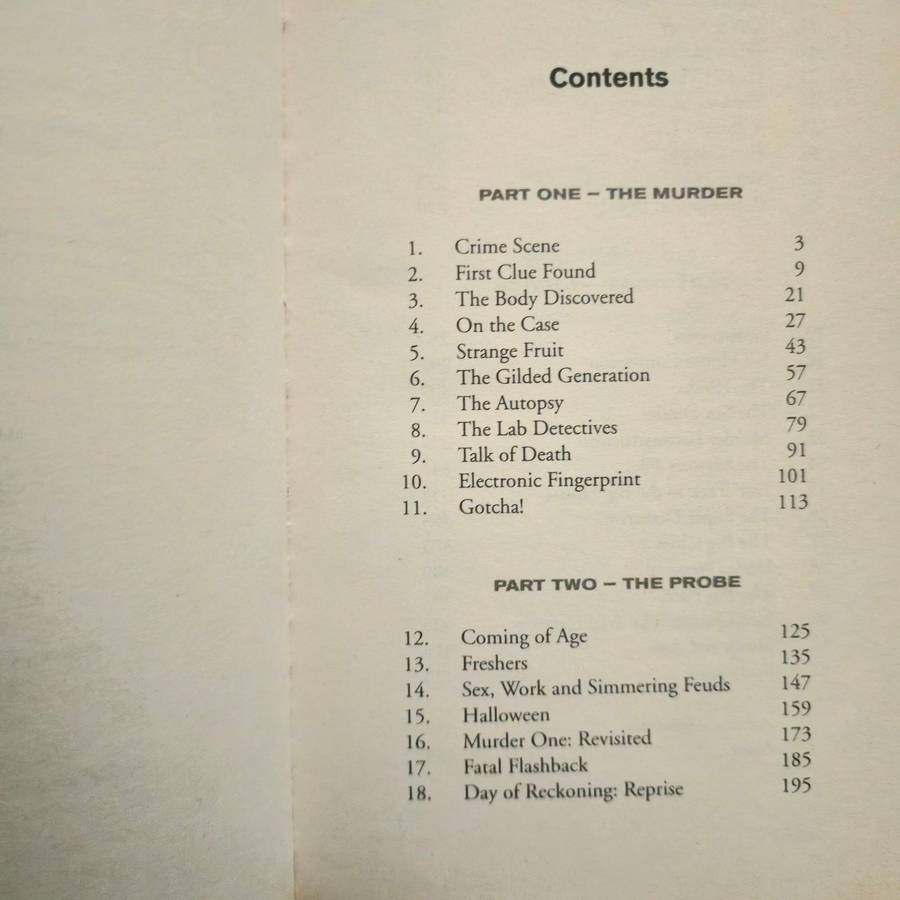 Darkness Descending - Paul Russell & Graham Johnson