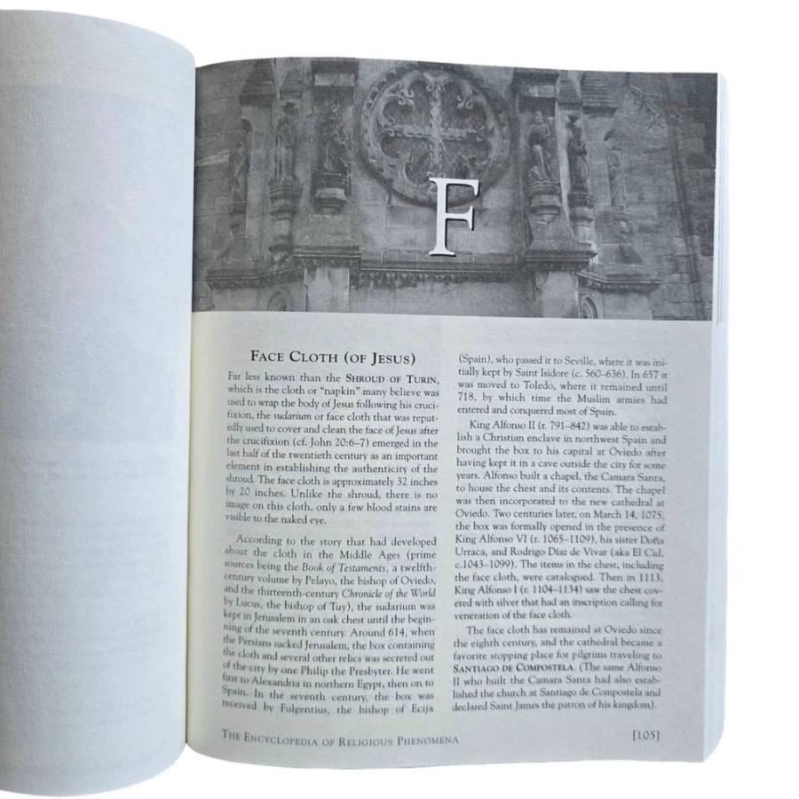 The Encyclopedia of religious phenomena - J Gordon Melton