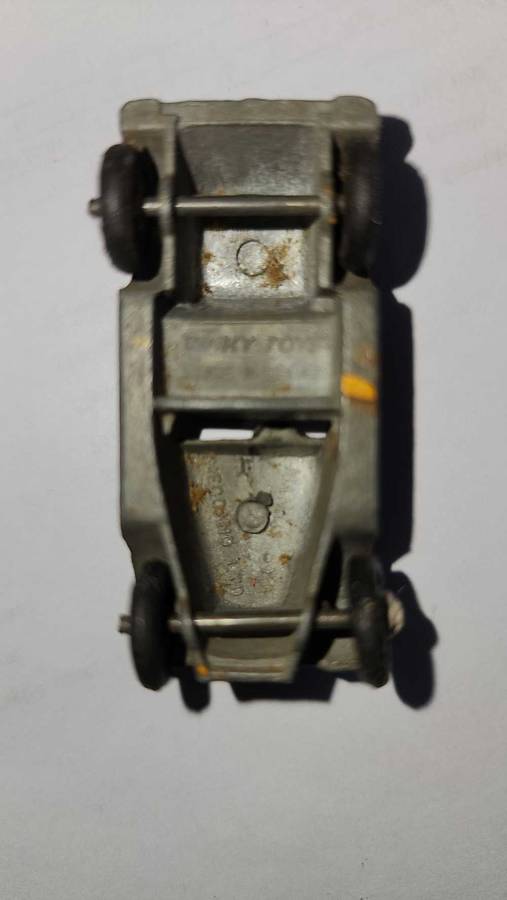 Dinky Austin #35d of the 1940's