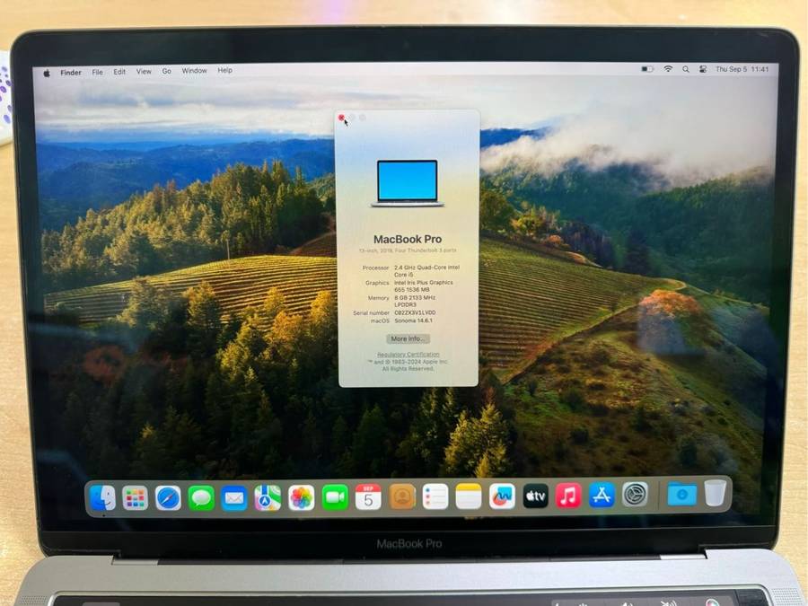 MacBook Pro (13-inch, 2019, Two Thunderbolt 3 ports) i5 |  8GB | 512GB Mac SSD Touchbar - A/B -Grade
