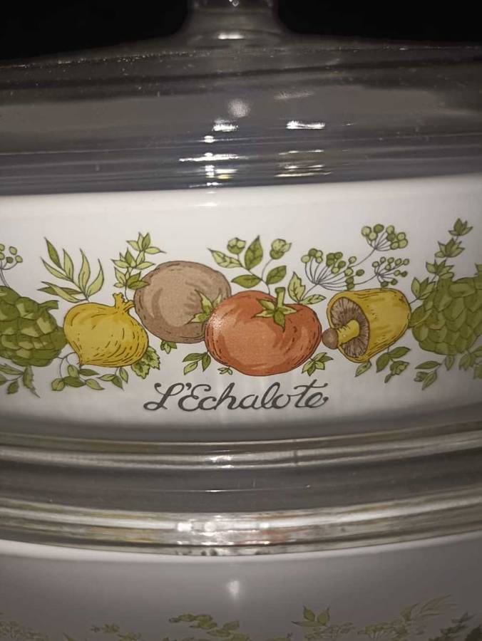 Wow corningware set