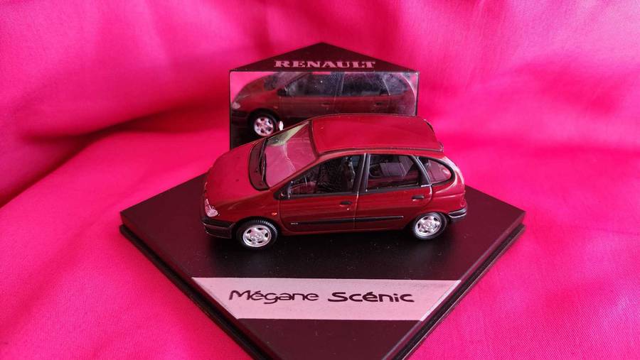 Renault Megane Scenic (1:43)