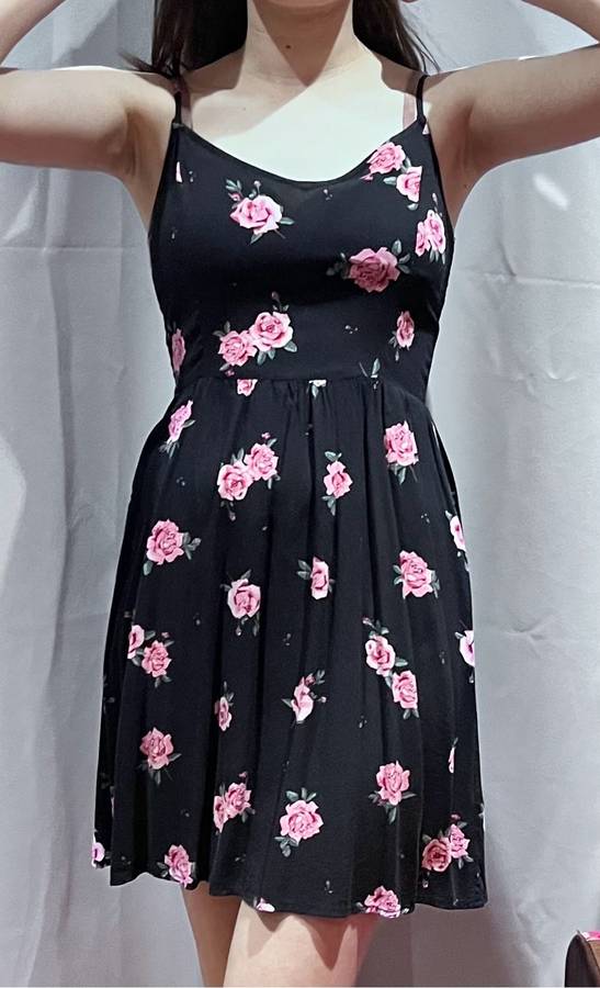 Summer H&M viscose black roses dress - size 8