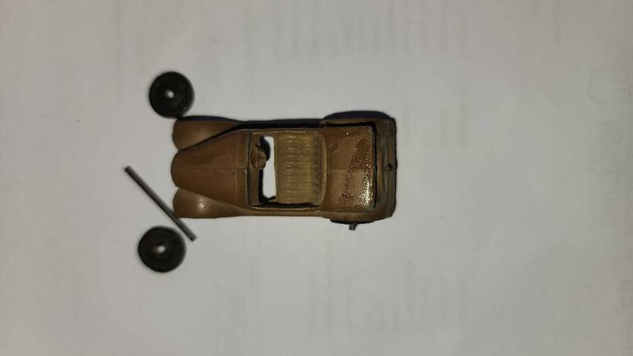 Dinky Austin #35d of the 1940's