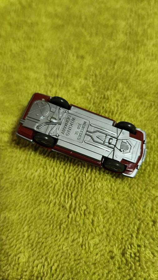 Mercedes Benz 190 by Wiking