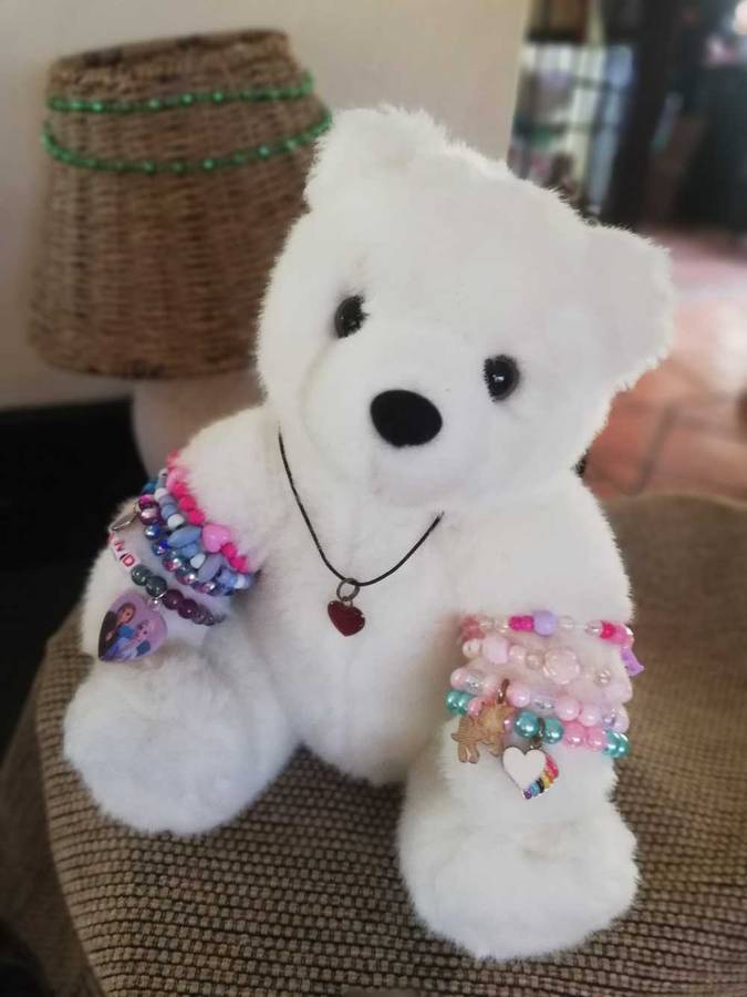 Glitzy a Fun Loving Bear with 8x Fun Bracelets. 28cm.