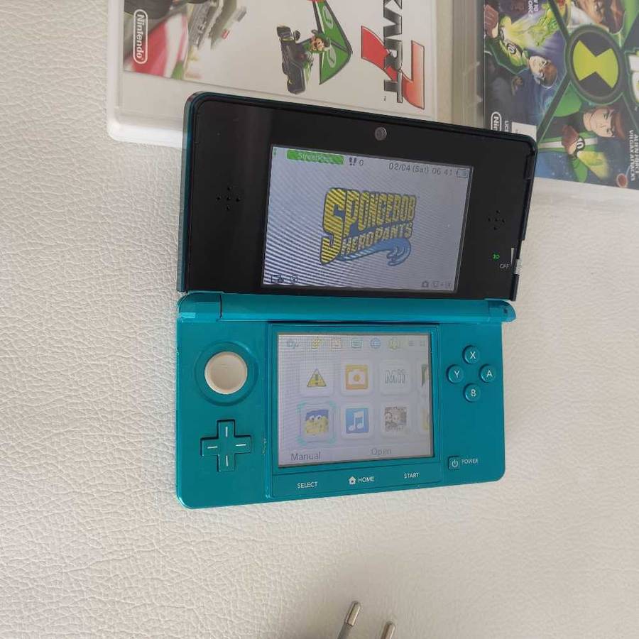 Nintendo 3ds European region  console with games