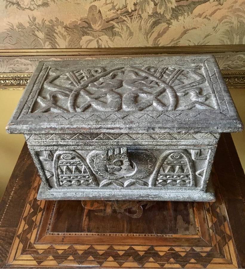 Vintage carved chest or jewellery box
