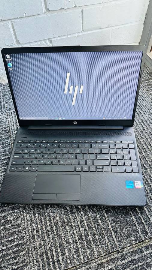 HP Laptop  1 1th Gen i7 Quad 12GB Ram 1TB HDD 1080p Led Display iRIS Graphics - Excellent Condition