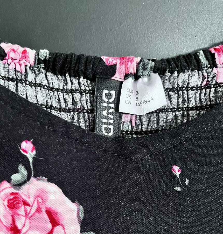 Summer H&M viscose black roses dress - size 8