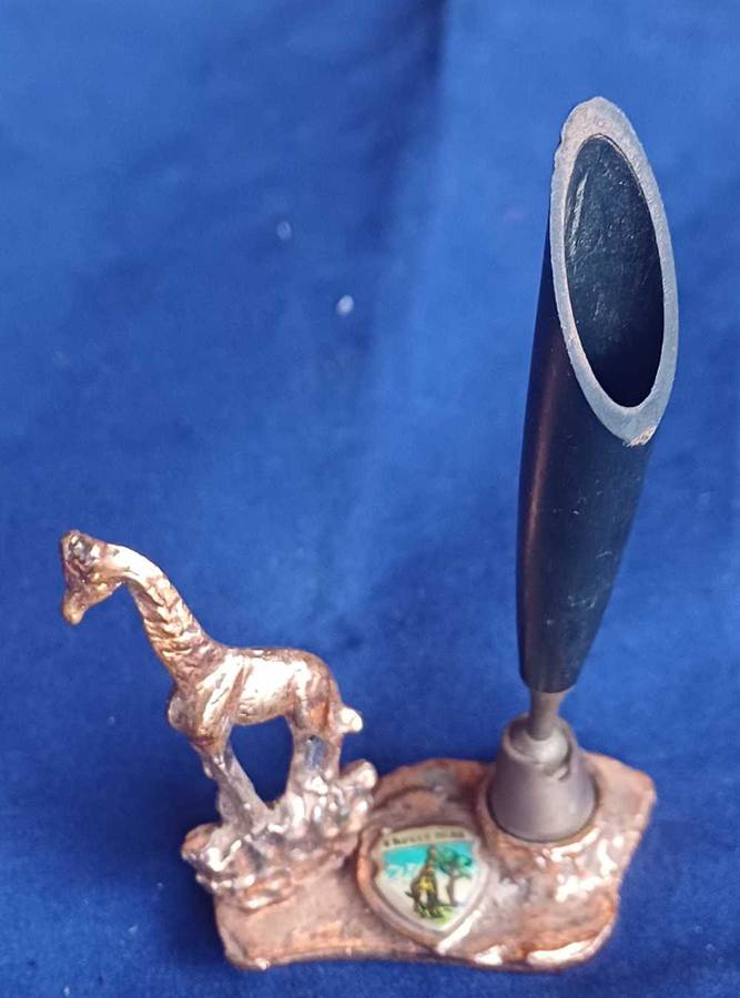 Vintage Krugerpark pen holder