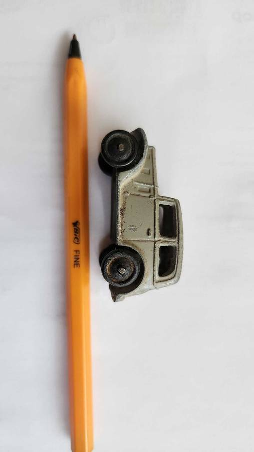 1940's Dinky #35a Austin Sedan