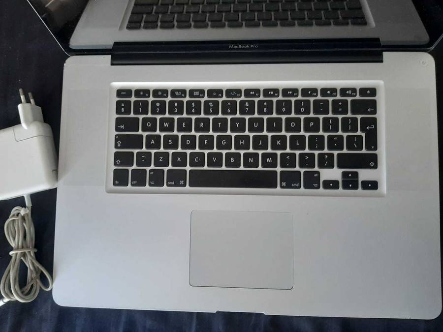 Apple mac book pro A1297