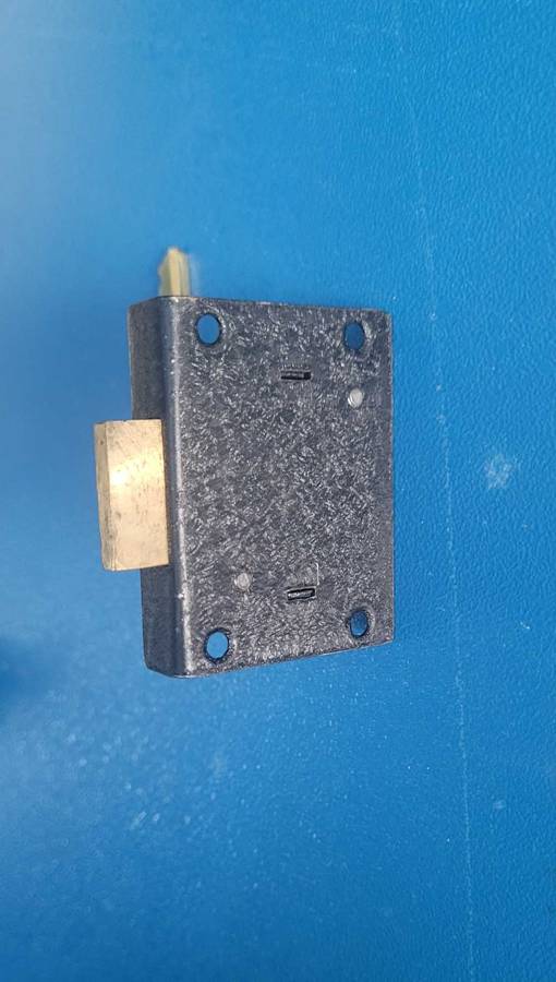 Diamond Cylinder Cupboard Drawer Locks  (BID PER PIECE)