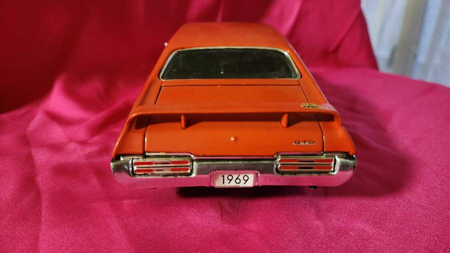 69' GTO "The Judge" (1:18)