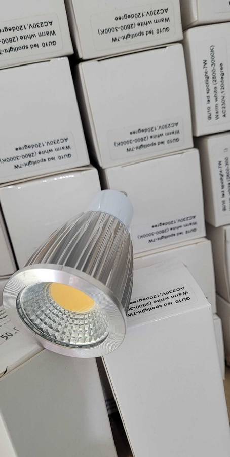 High Quality AC/DC 12v  GU10 Spot Light Bulbs, 7w  (Bid Per Piece)