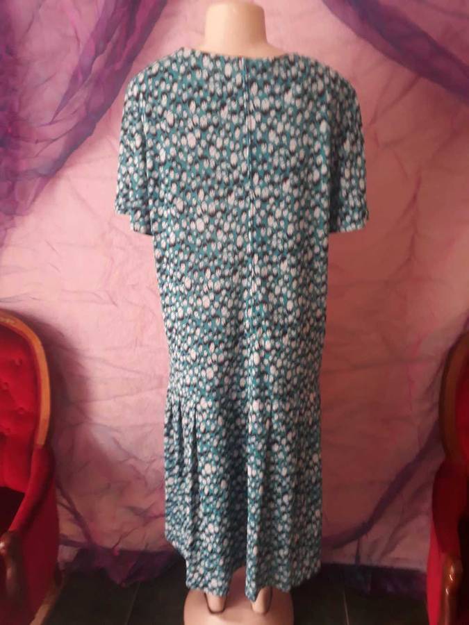 VINTAGE 1980'S DRESS WITH MATCHING JACKET WITH TWO POCKETS  - SIZE 20/44/4XL - GOOD VINTAGE COND