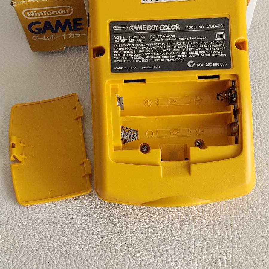 Gameboy Color Console +Box complete