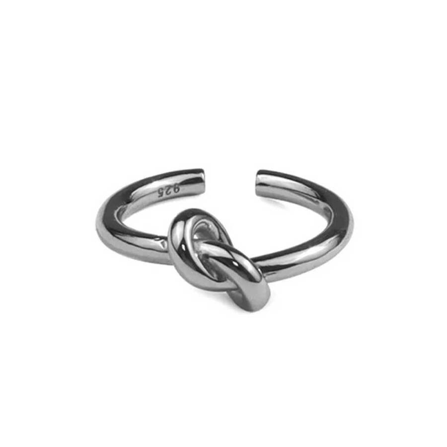 Knotted Ring