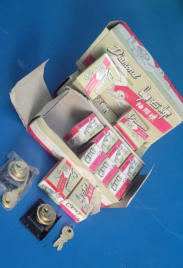 Diamond Cylinder Cupboard Drawer Locks  (BID PER PIECE)
