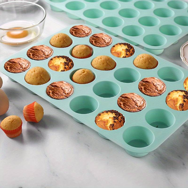 Suitable For Baking Molds Color Green