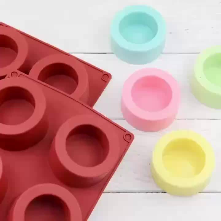Suitable For Baking Molds Color Red 1Pc