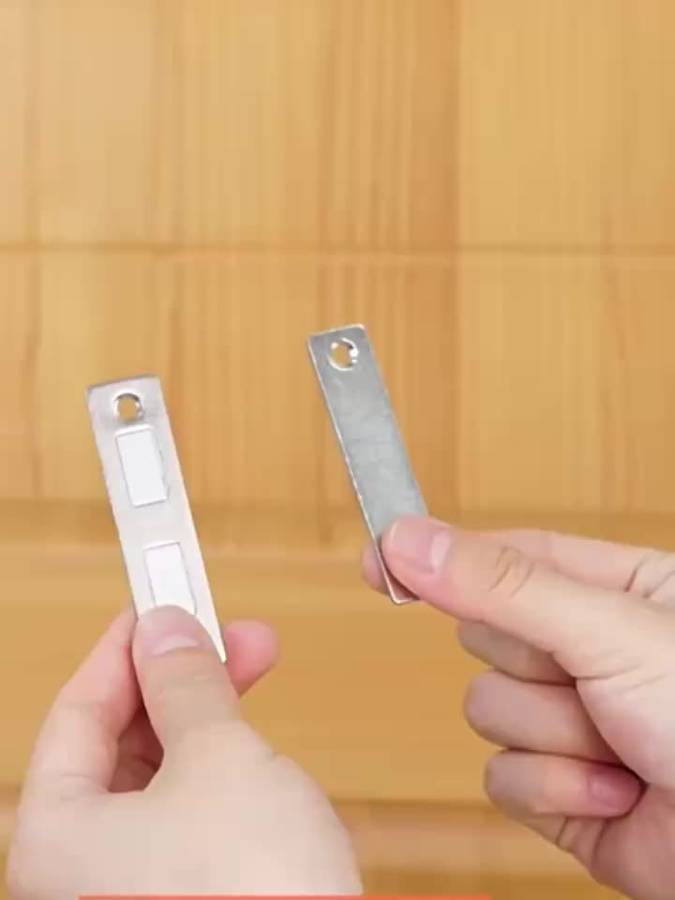 Lock Color Silvery