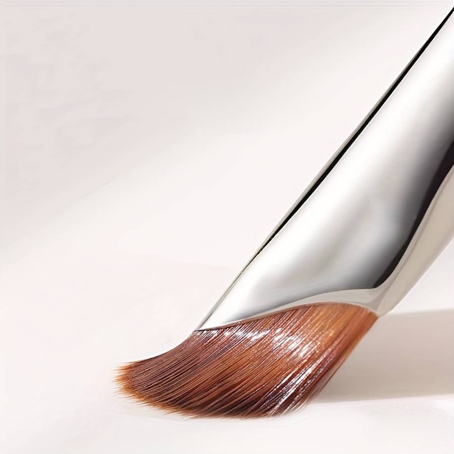 Makeup Brush Set Color 3 Bottles Of Champagne Color