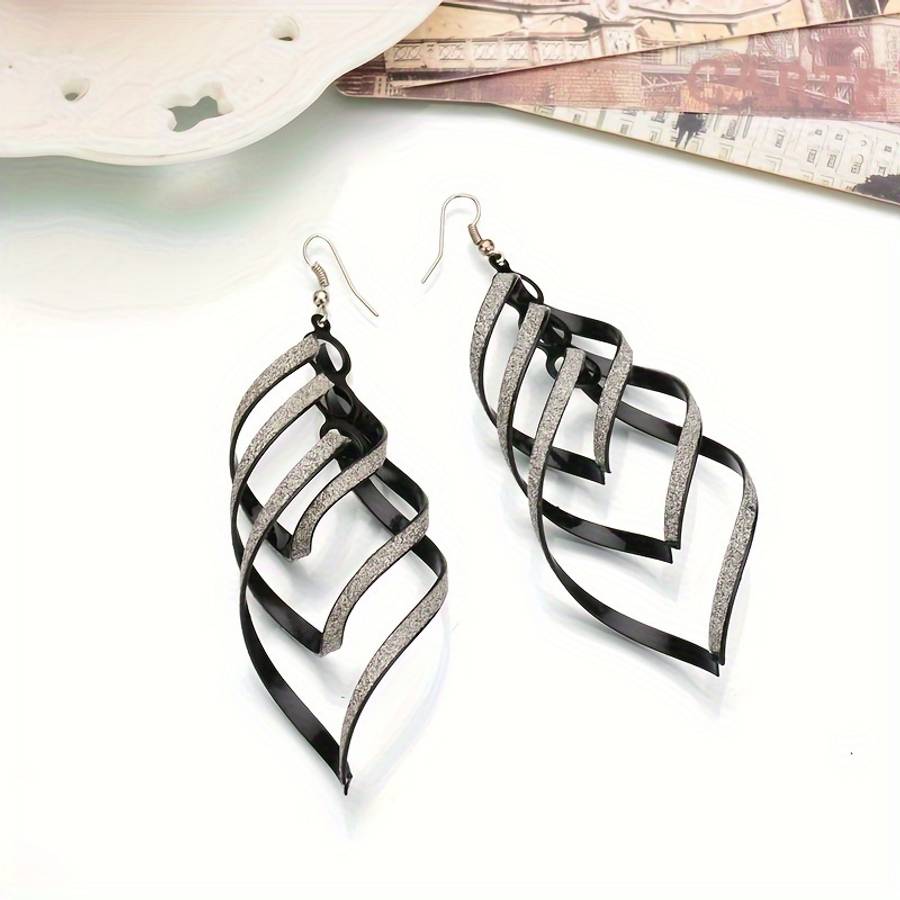 Women S Earrings Color Golden Size 10.92*3.58Cm