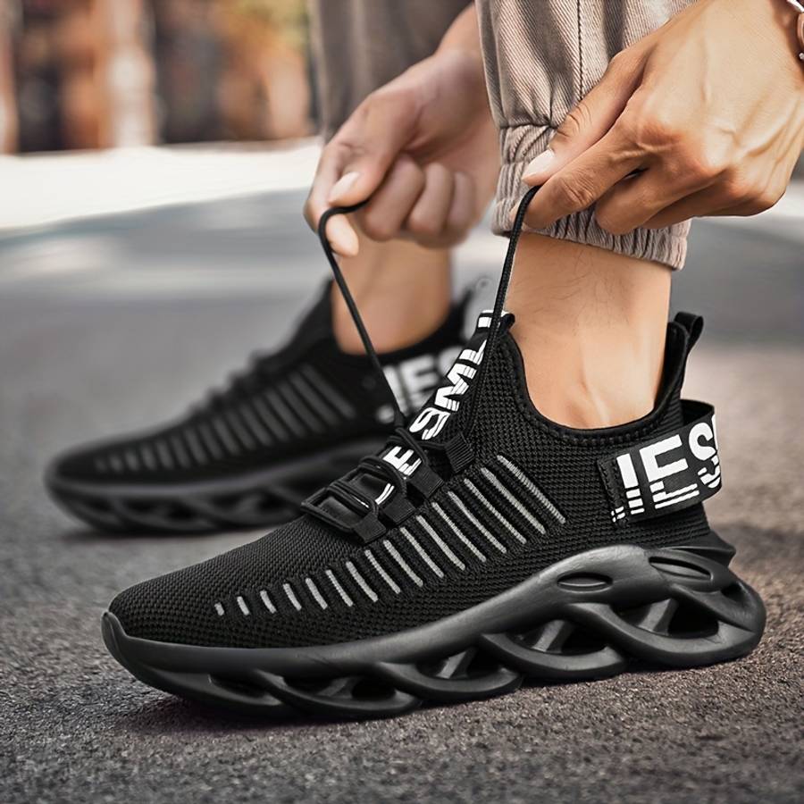 Sneakers Color Black Sizeuk 6