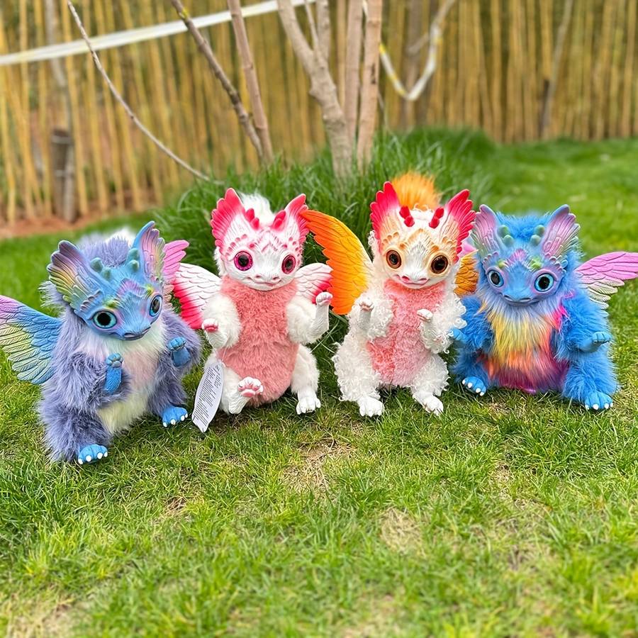 Toy Dolls color white with yellow