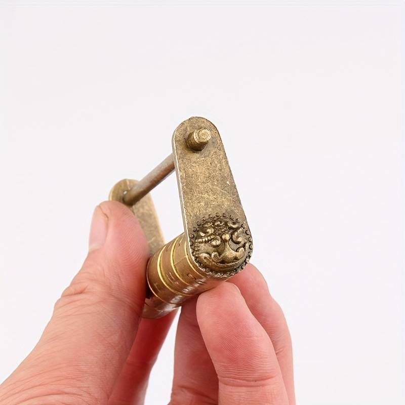Lock Items English Letters