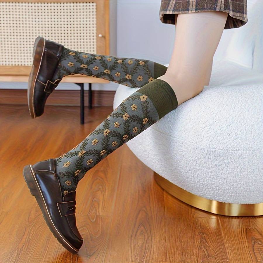 Women S Socks Color Bluevine Flower1 Pair Size Onesize