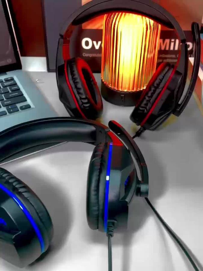 Wired Headphones White Blue
