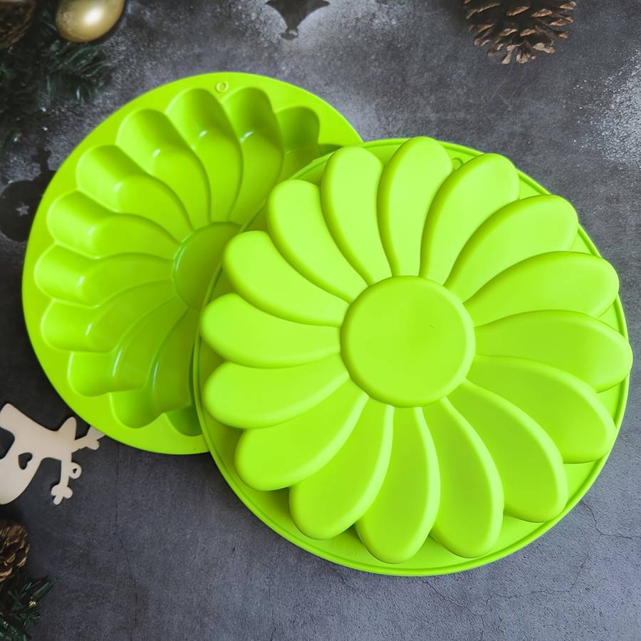 Suitable For Baking Molds Color Green Quantity 2Pcs