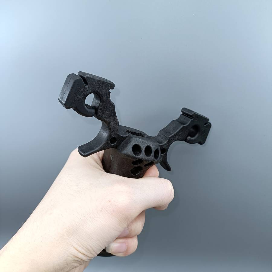 Slingshot Quantity 1Pc