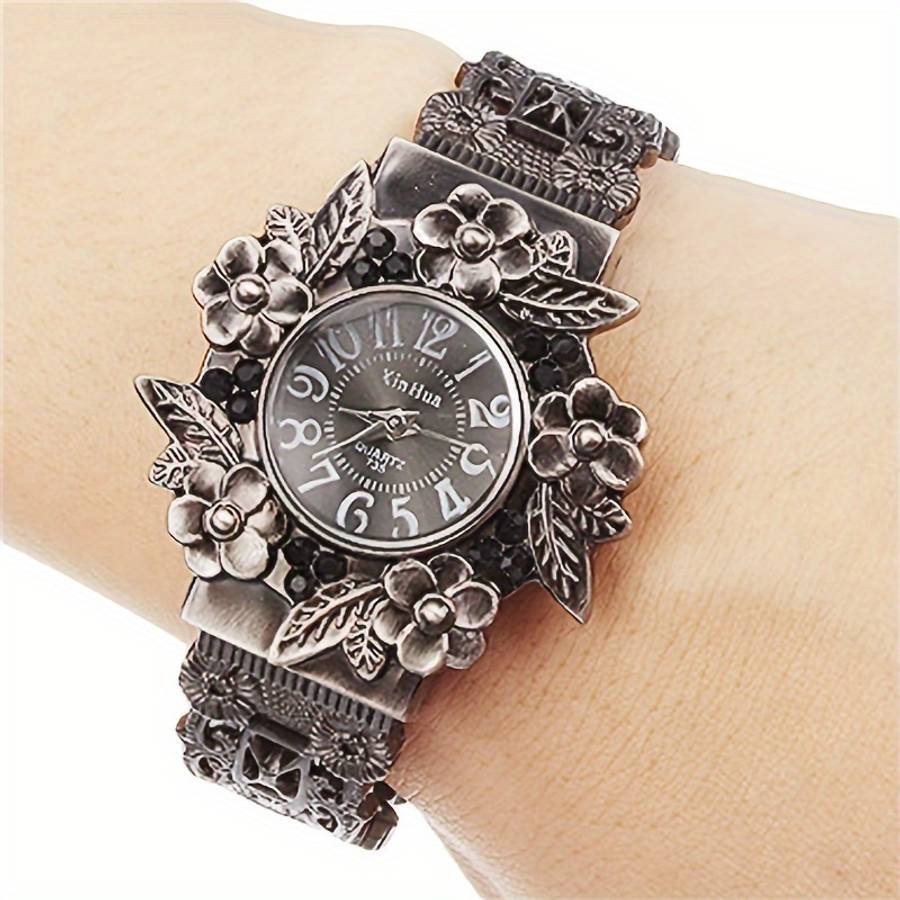 Vintage Women Bracelet Watch 3D Floral Leaf Quartz Wristwatch Black