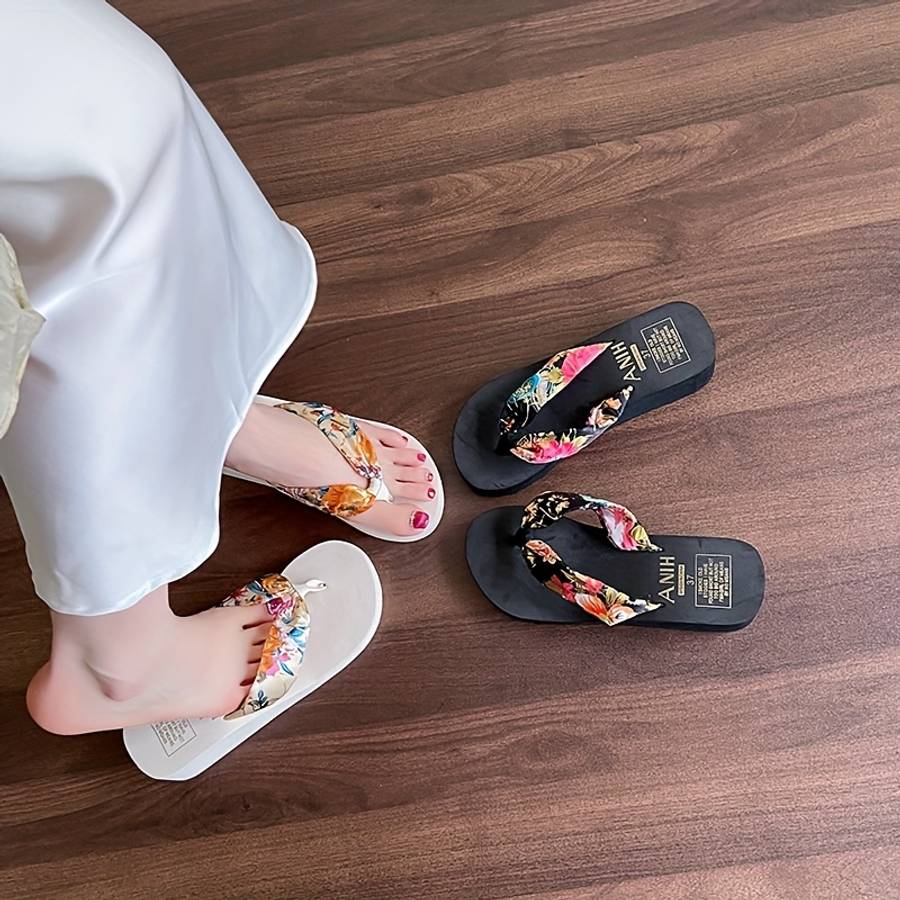 Ladies Summer Flip Flops White Uk 2