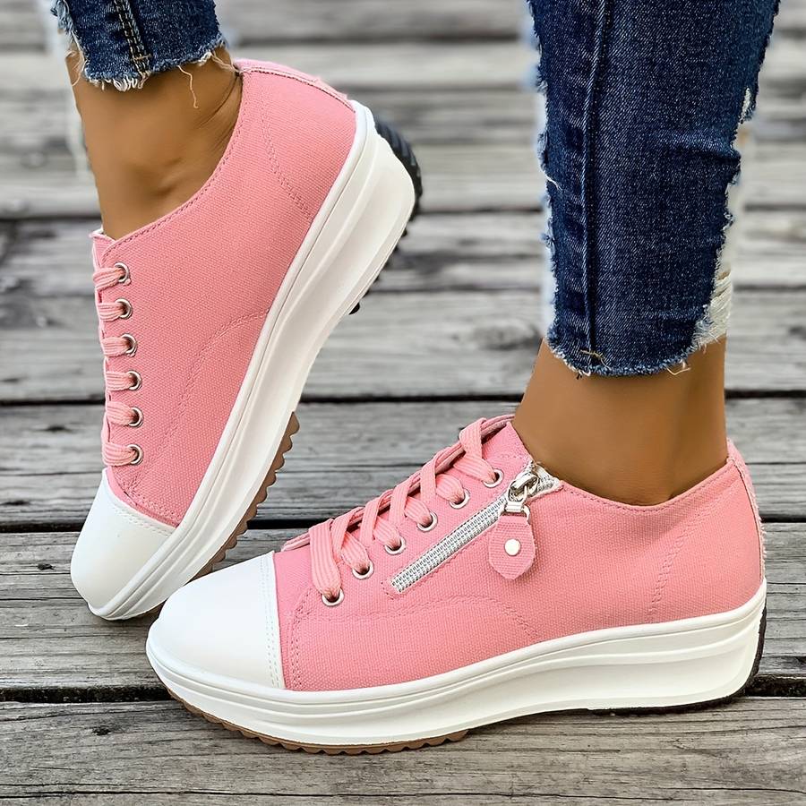 Women S Sneakers Color Black Sizeuk 7