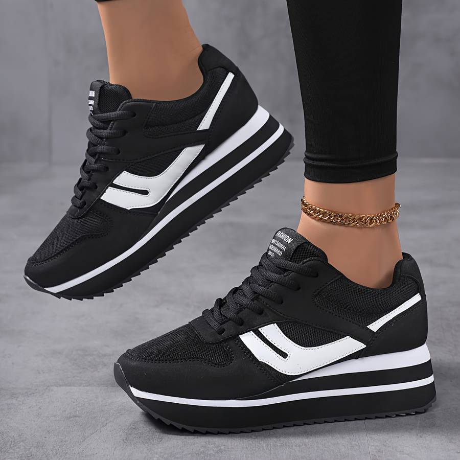 Women S Sneakers Color Blackred Sizeuk 4